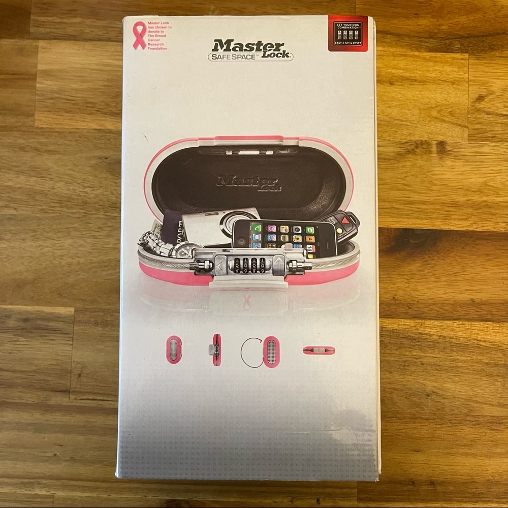 Master Lock SafeSpace Portable Safe *NEW Box never opened